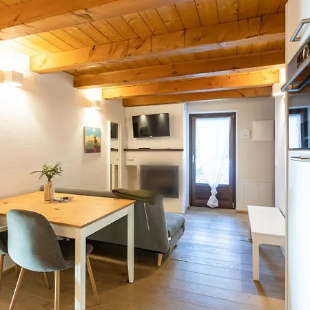 Cachettes Appartamento La Salle