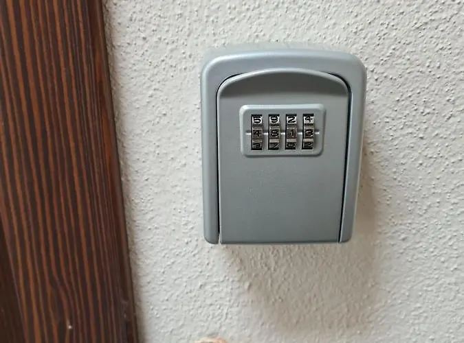 Cachettes Apartman *