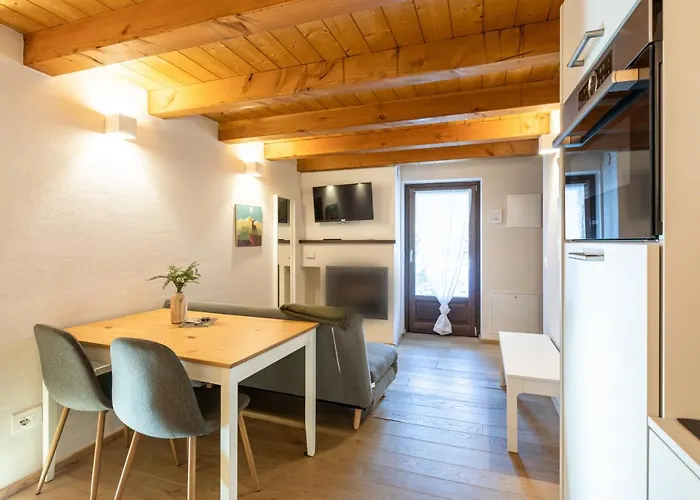 Cachettes 아파트 라살